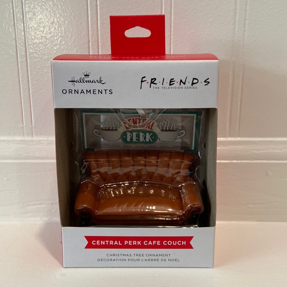 Hallmark Friends ‘Central Perk Cafe Couch’ 🛋️ ornament